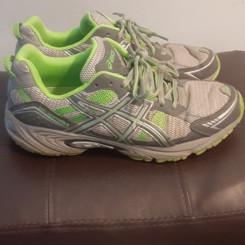 Asics Gel Venture 4